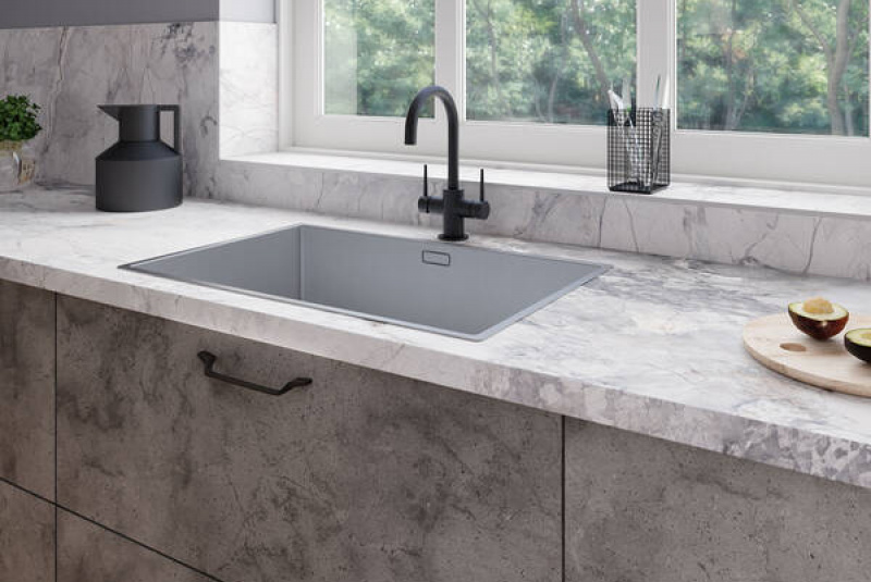 Pracovné dosky s ABS hranou / K552 SU White Iceberg Marble - foto