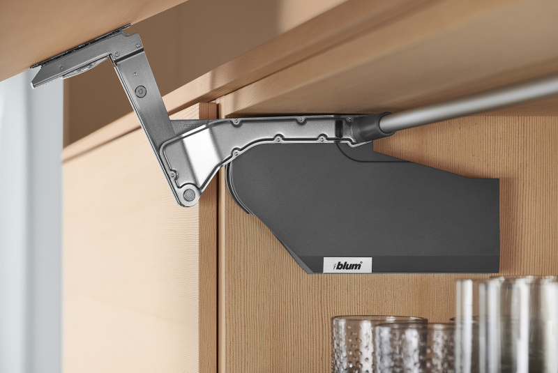 Nábytkové kovanie - BLUM / Aventos HS - foto Nábytkové kovanie - BLUM / Aventos HS - foto