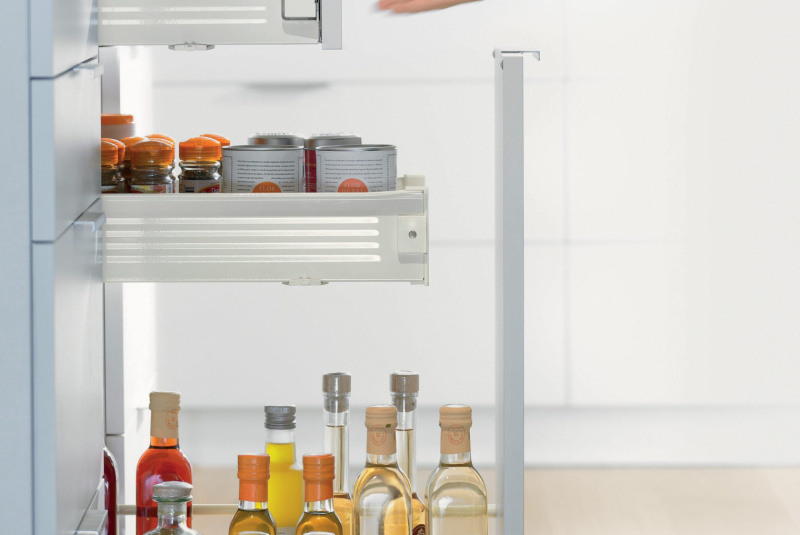 Nábytkové kovanie - BLUM / METABOX - foto Nábytkové kovanie - BLUM / METABOX - foto