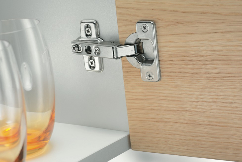 Nábytkové kovanie - BLUM / Záves BLUM MODUL 100° - foto Nábytkové kovanie - BLUM / Záves BLUM MODUL 100° - foto