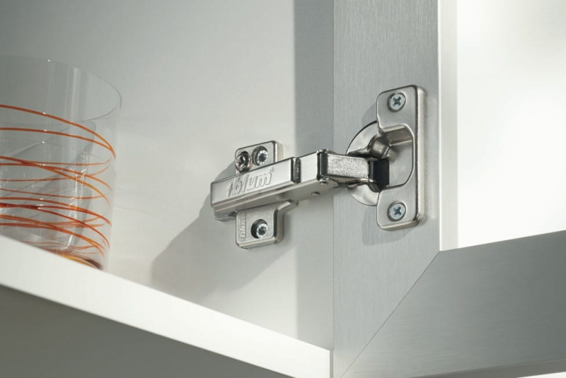 Nábytkové kovanie - BLUM / Záves BLUM MODUL 100° - foto Nábytkové kovanie - BLUM / Záves BLUM MODUL 100° - foto